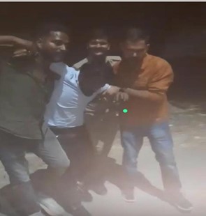 महिला से लूटपाट करने वाले दो शातिर अपराधी मुठभेड़ के बाद गिरफ्तार