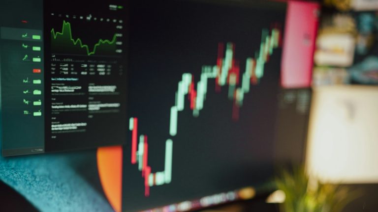 jakub-zerdzicki-U4-I4oH4xlg-unsplash