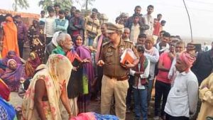 maka-para-jata-bhaugdha-sa-pachhatachha-karata-palsa_faa3132453e1bdc45609e0370c75373d