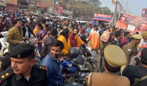 मौनी अमावस्या से पहले उमड़ने लगा श्रद्धालुओं का रेला
