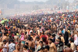महाकुंभ मेले में पहली बार दिखा नहीं वीआईपी मूवमेंट का