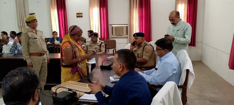 सम्पूर्ण समाधान दिवस (1)