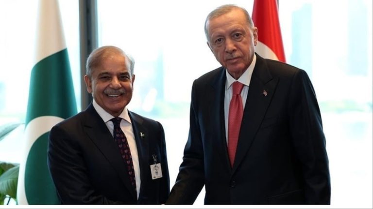 68243f80670d8-shehbaz-sharif--recep-tayyip-erdogan-140010258-16x9