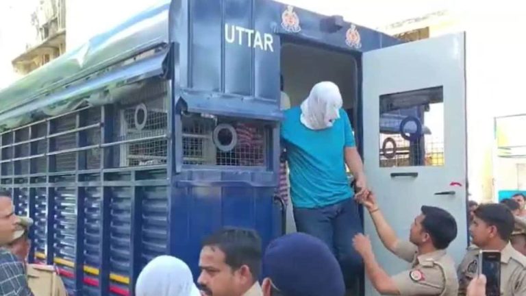 687c4d855e923-agra-illegal-conversion-case-205927595-16x9