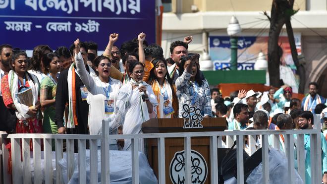 80717_21_7_2025_17_43_19_4_210725MAMATABANERJEE2