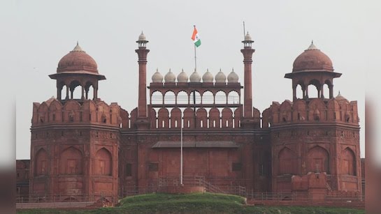 avidkcis_red-fort_625x300_05_August_25