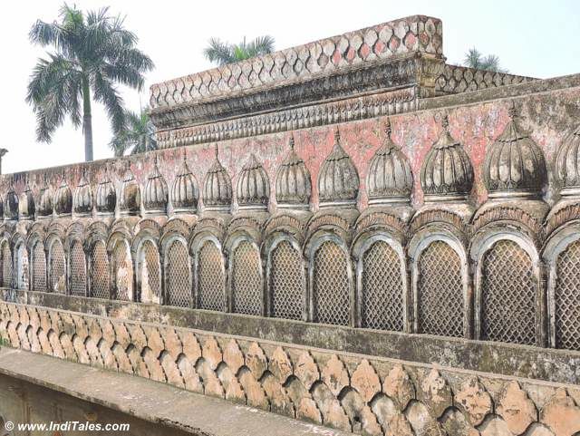 faizabad-gulab-bari-balustrade-work