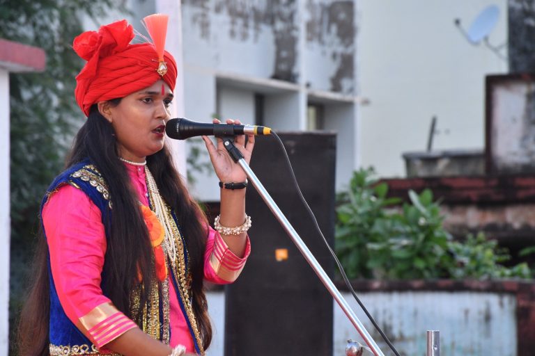 जालौन में दो दिवसीय महिला आल्हा गायन महोत्सव का भव्य आयोजन, लोक संस्कृति को नई ऊर्जा