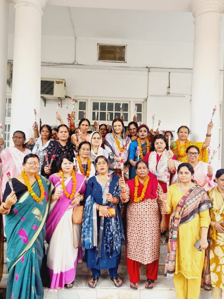 नारी सम्मान समारोह’’ का हुआ आयोजन