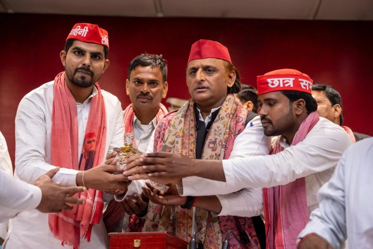 सरकार बनने पर गोमती रिवरफ्रंट पर लगेगी भगवान विश्वकर्मा की मूर्ति, होगा राजकीय अवकाश  