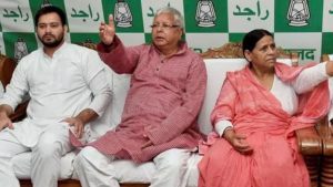 68ec94edeaa13-tejashwi-yadav--lalu-yadav--rabri-devi-135800869-16x9 (1)