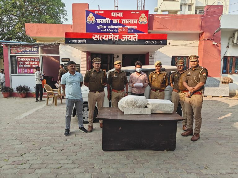 एटीएम कार्ड बदलकर ठगी करने वाले गिरोह का सदस्य लखनऊ में गिरफ्तार, साथी फरार