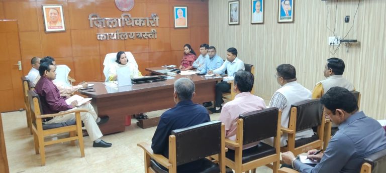 समीक्षा बैठक (3)