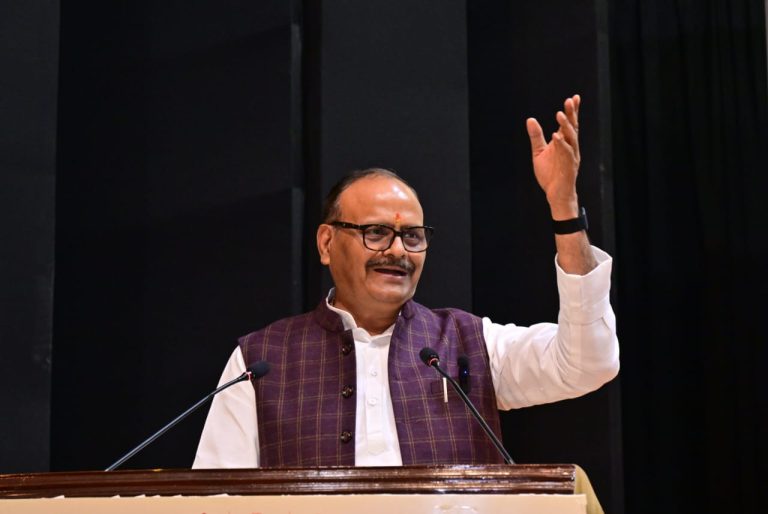 उप मुख्यमंत्री ब्रजेश पाठक ने दी बधाई