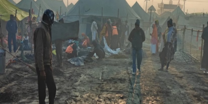 माघ मेला में परांकुश वैष्णव सेवा आश्रम के शिविर में लगी