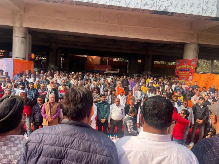 आलमबाग चंदरनगर व्यापार मंडल का शपथ ग्रहण समारोह गरिमामय वातावरण में संपन्न