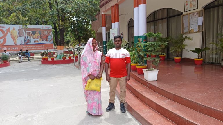 इज़राइल में फंसे अकबरपुर निवासी अखिलेश कुमार को जॉर्डन के रास्ते सकुशल वापस लाया गया