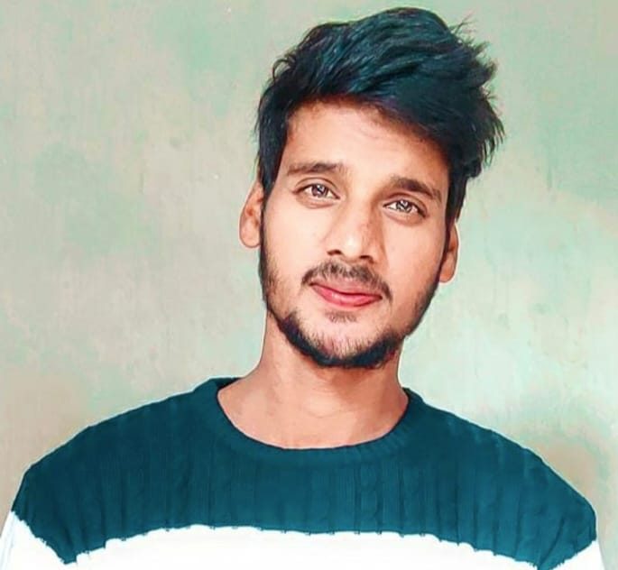 ईश्वर शरण डिग्री कालेज को पूरे अंक