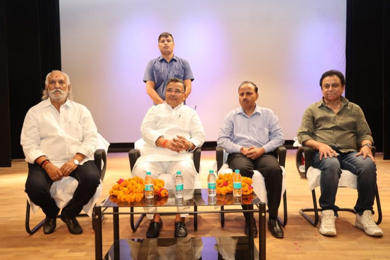 कुशीनगर इंटरनेशनल बौद्ध कॉन्क्लेव 2026 संपन्न, 3000 करोड़ रुपये निवेश की संभावनाएं उभरीं