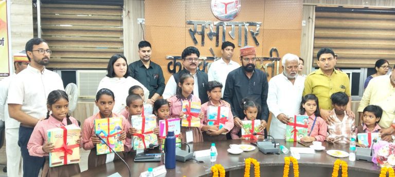 स्कूल चलो अभियान (2) (1)